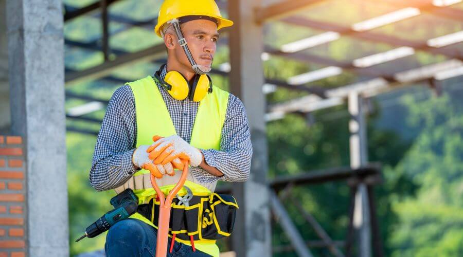 Professional gutter cleaning in Gering, NE